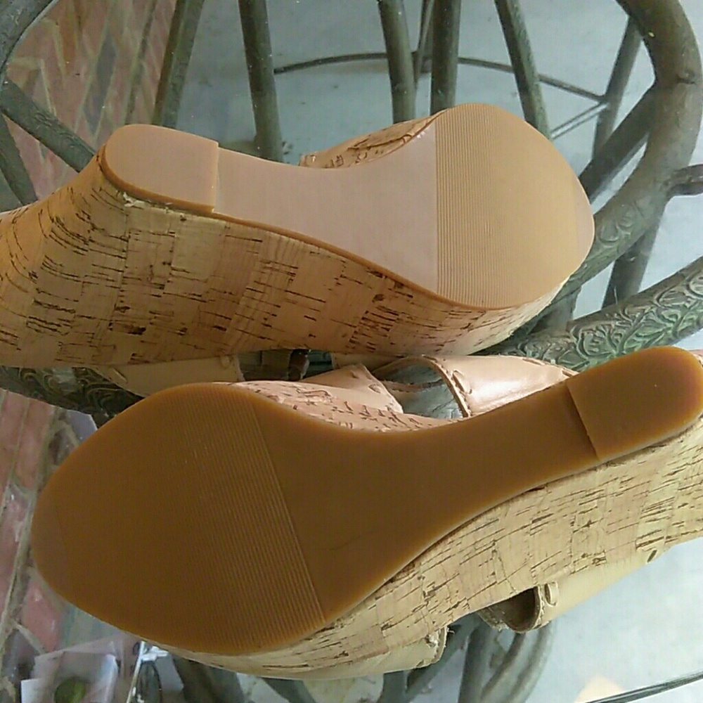 Very Volatile cork wedge - Picture 4 of 7